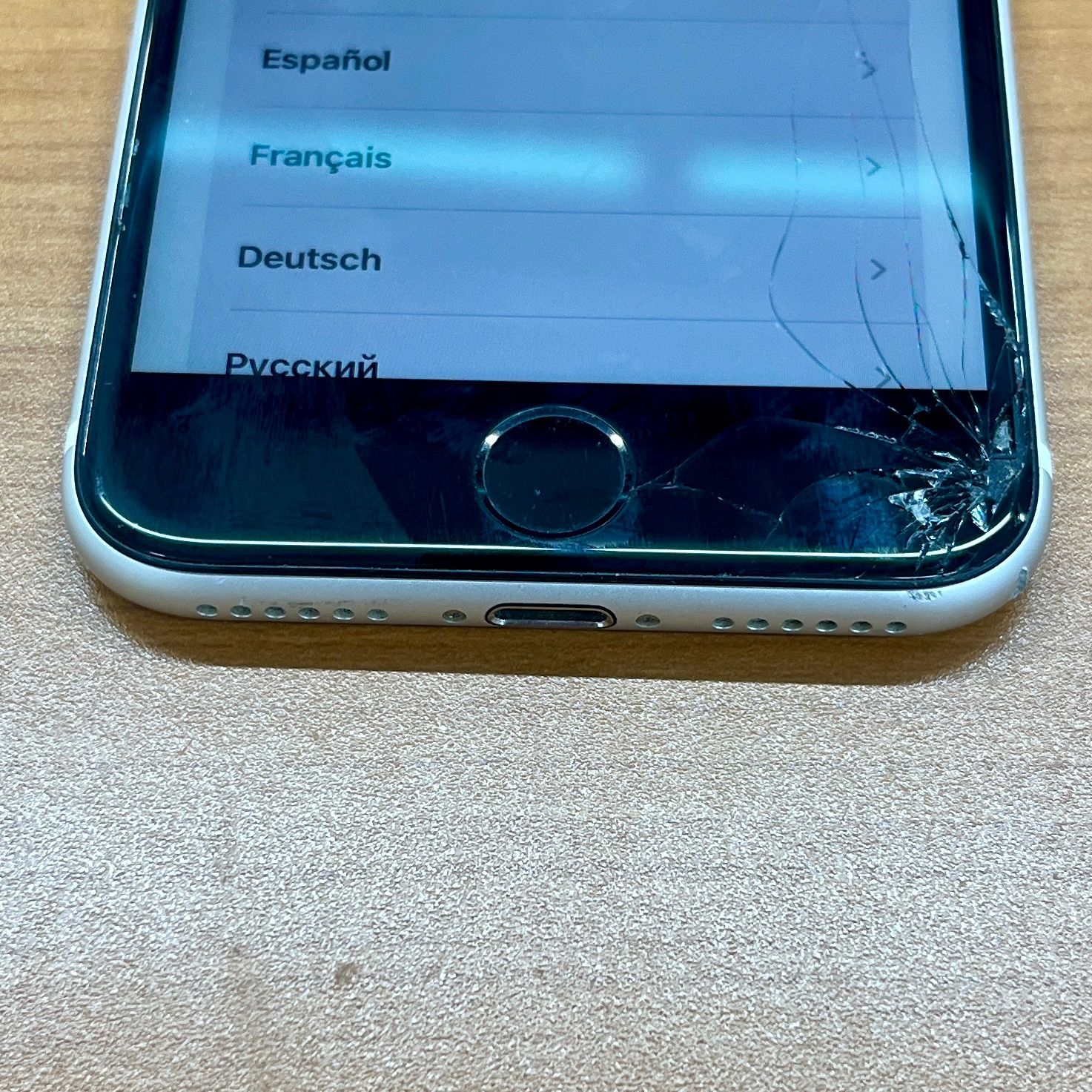 Apple iPhone SE 第2世代 64GB ホワイト SIMフリー iPhone iPhone SE 