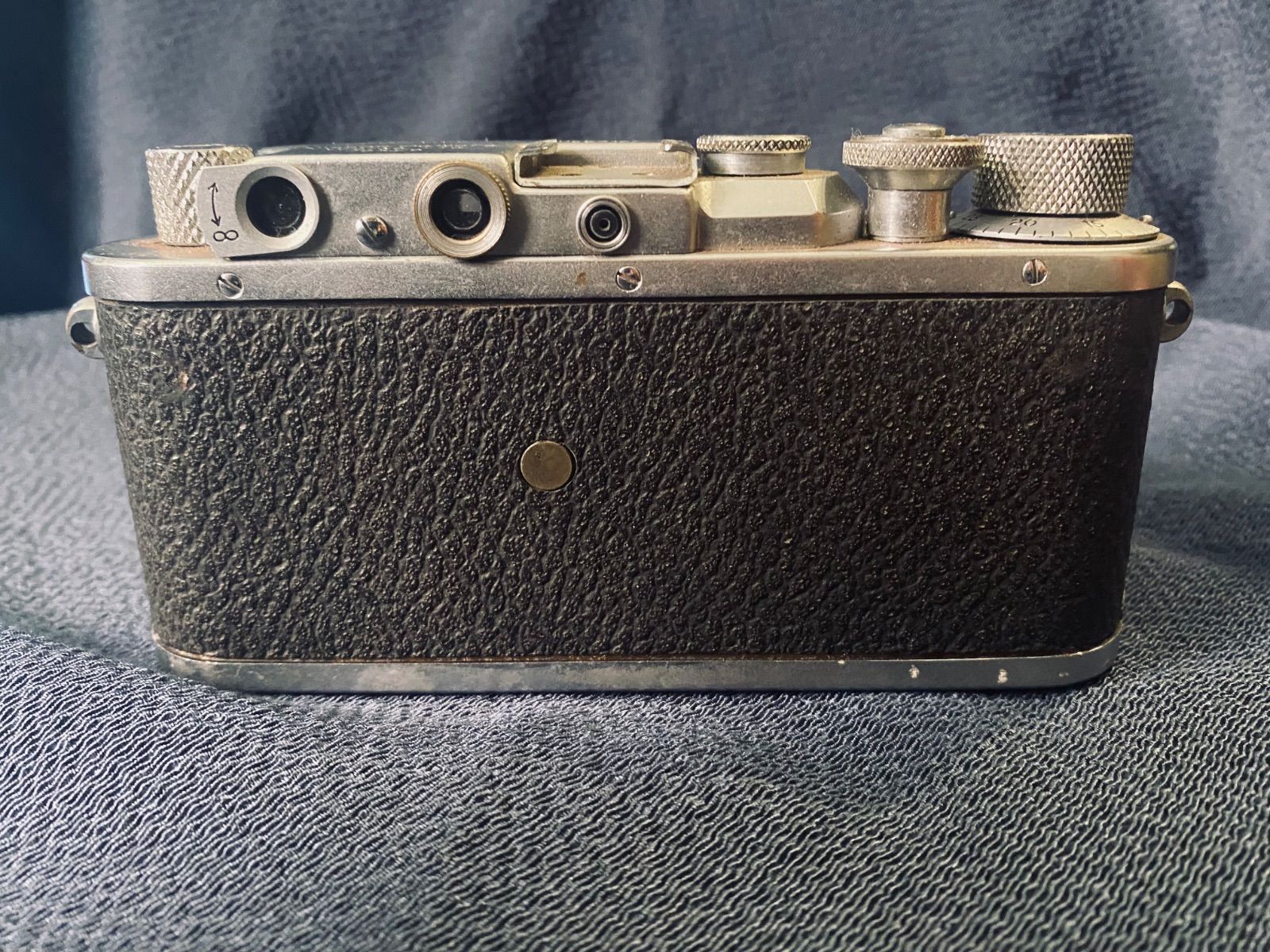 かなり昔のフィルムカメラ フォクトレンダーコンパクトタイプ レザー