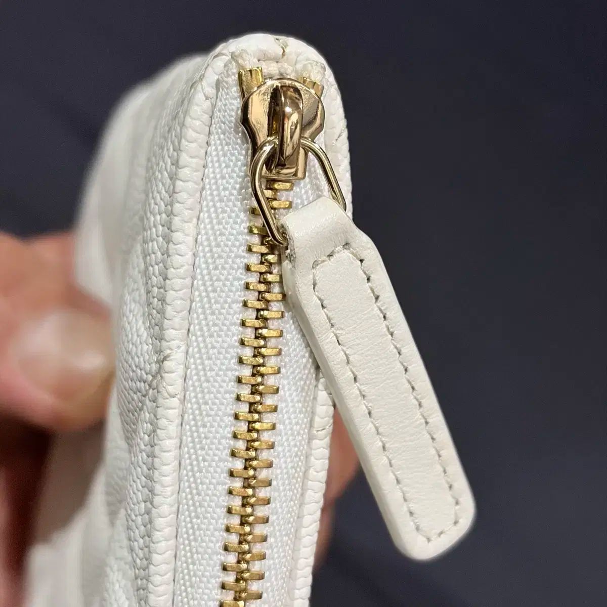 ゴールド 内蔵チップ