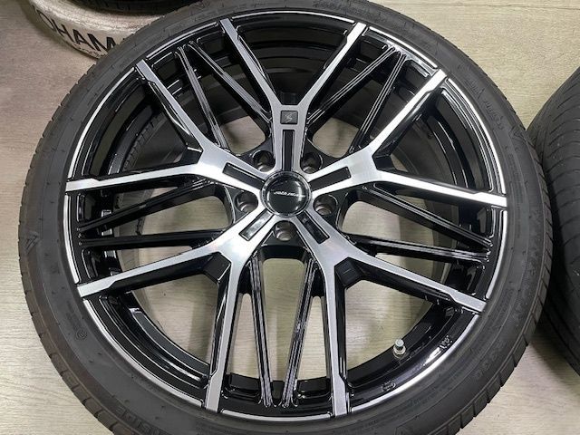 21インチ 8.5J