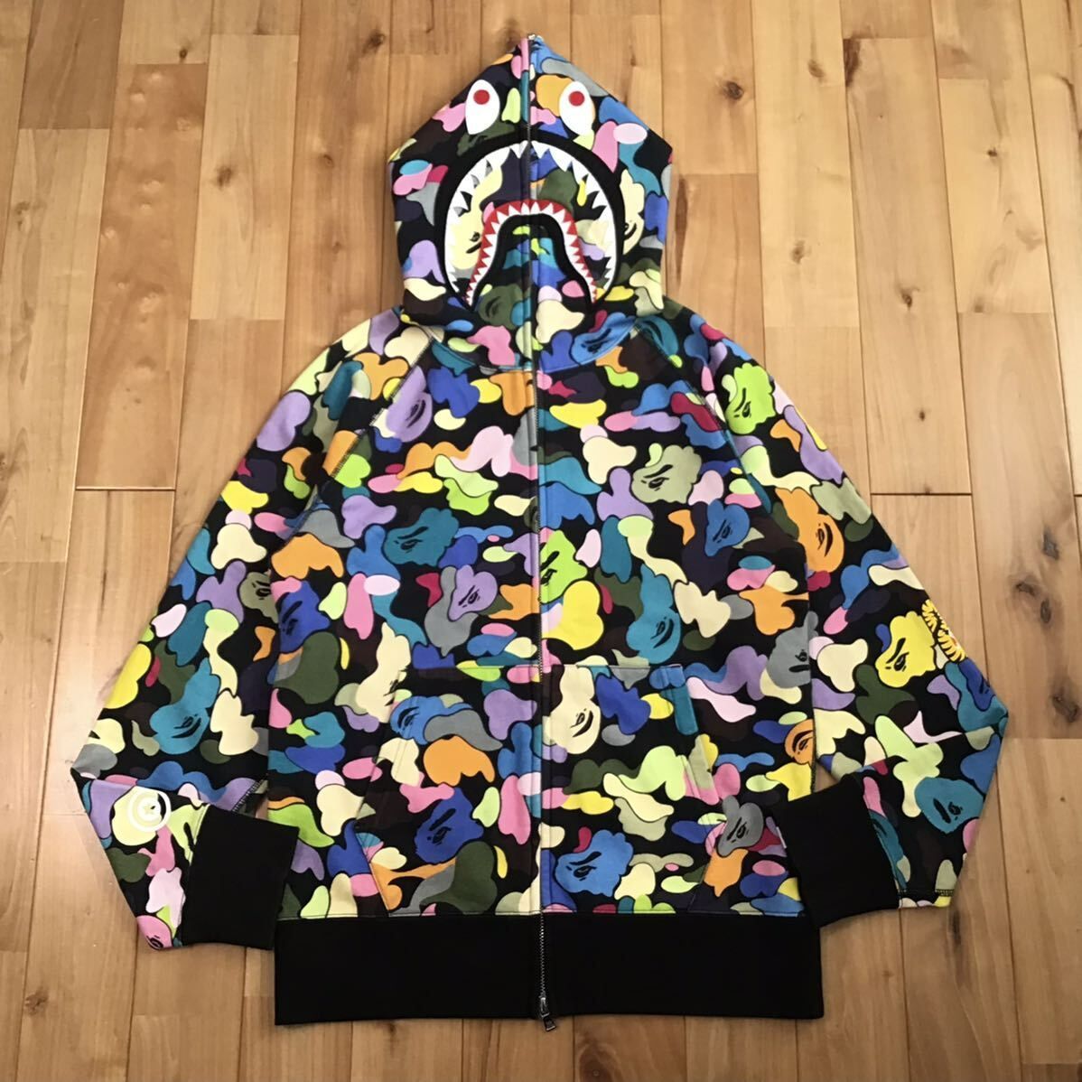 APE 迷彩柄シャークデザインパーカー M A Bathing Ape 迷彩シャークパーカー M 【公式通販】