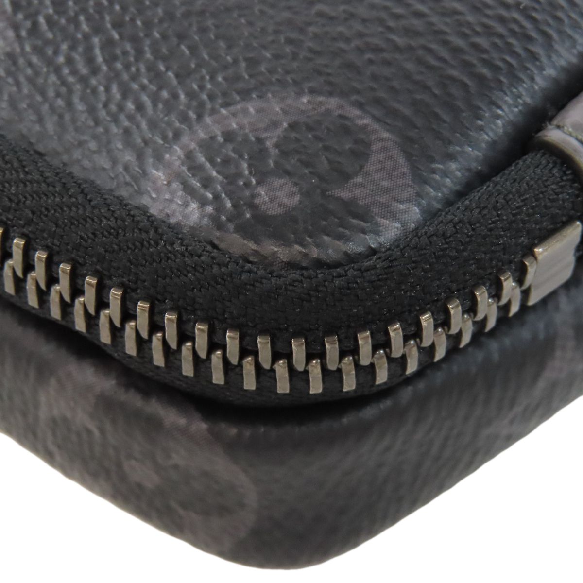LOUIS VUITTON ルイヴィトン M69534 ダブルフォンポーチ
