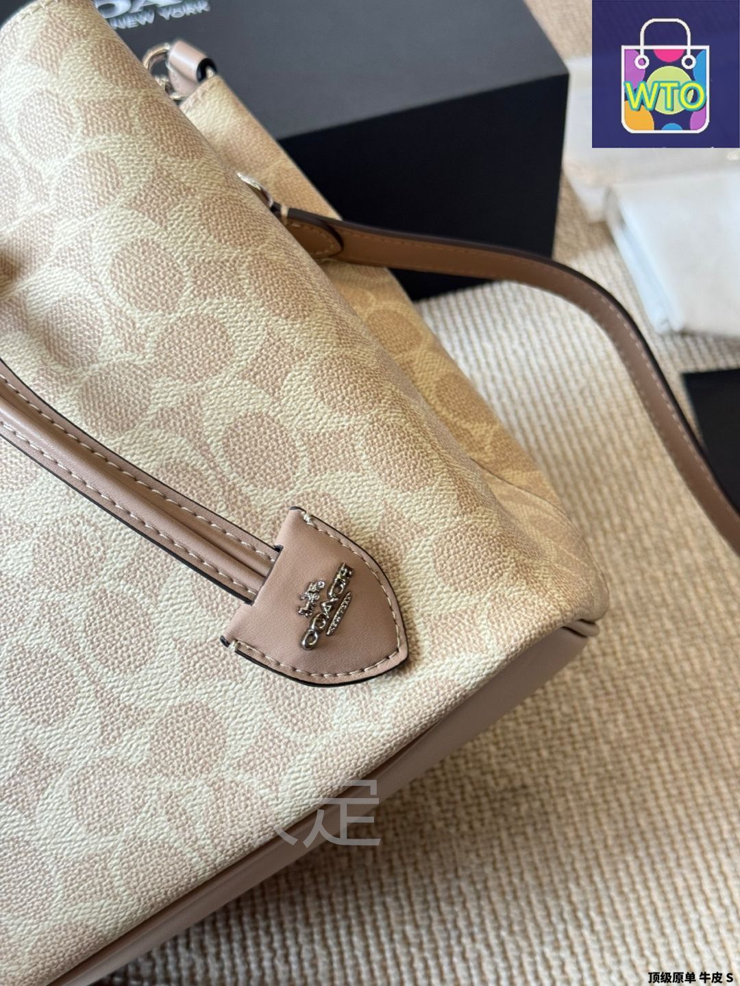 COACH パッチワーク　ワンショルダー アクセサリーポーチ ハンドバッグ 美品✨COACH コーチ パッチワーク ハンドバッグ アクセサリー