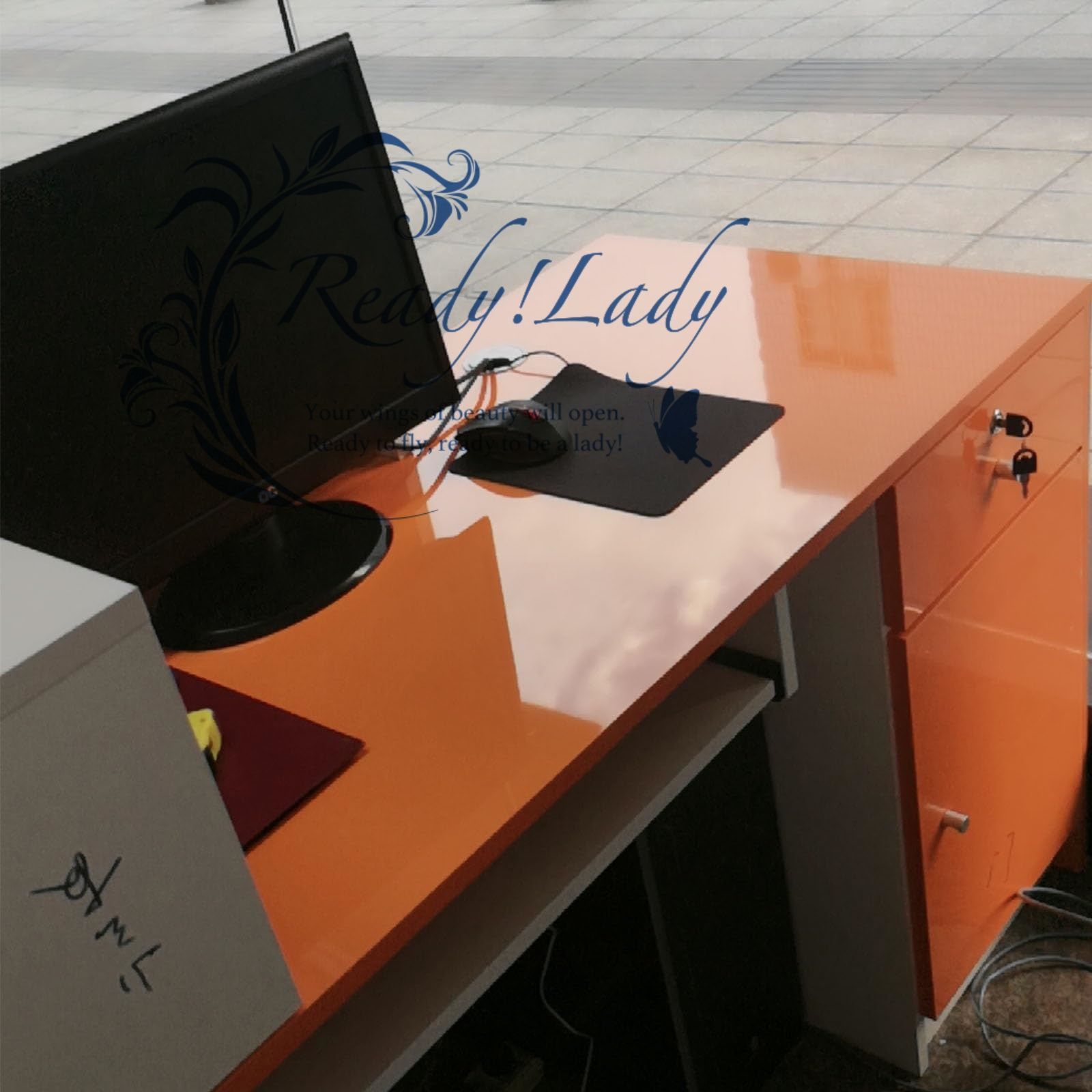 レジ受付カウンターテーブル木製小型フロントテーブルレジレジ衣料品店木製机レジロック付き引き出し付きアークキャビネットコンビニエンスストア母子販売店スーパーフロント受付 160X60X100CM