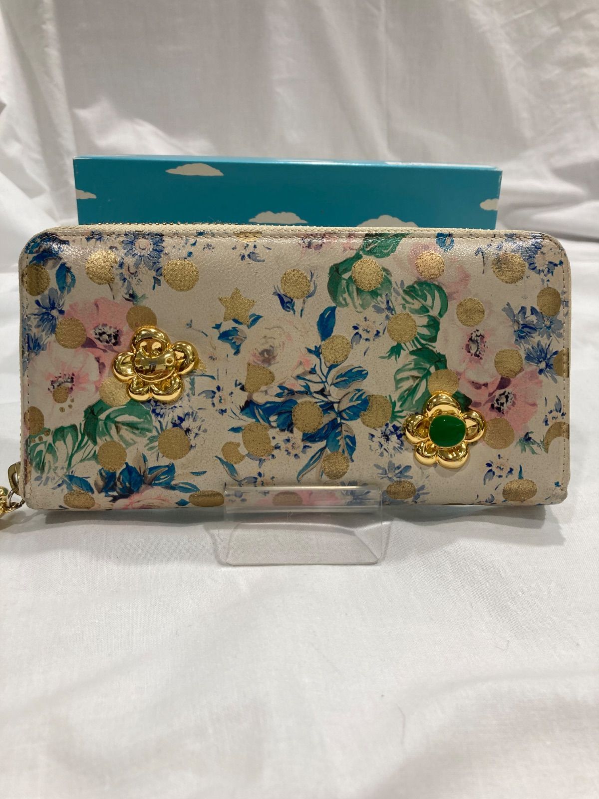 ツモリチサトキャリー　tsumori chisato CARRY 花柄 長財布 tsumori chisato CARRY 最大40%☆9/1限定 ツモリチサト 長財布