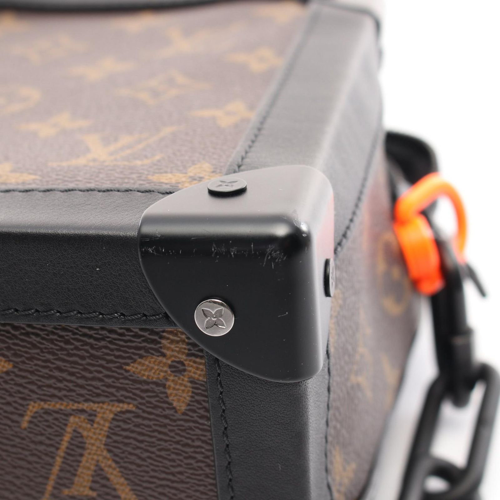 ルイ・ヴィトン LOUIS VUITTON ショルダーバッグ ソフトトランク