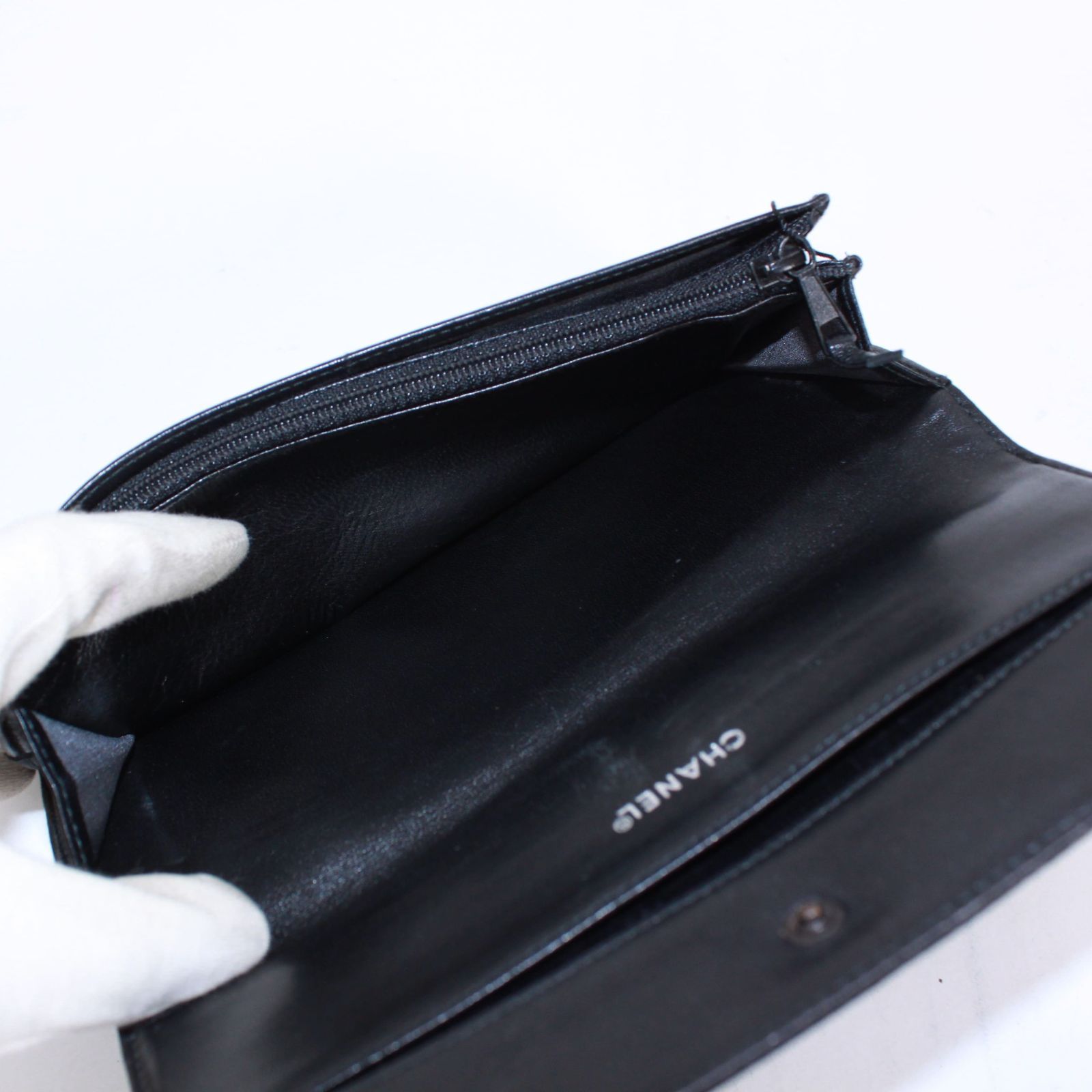 美品　シャネル　ニュートラベルライン　ナイロン　二つ折り財布　ブラック 希少 CHANEL シャネル ニュートラベルライン 二つ折り長財布