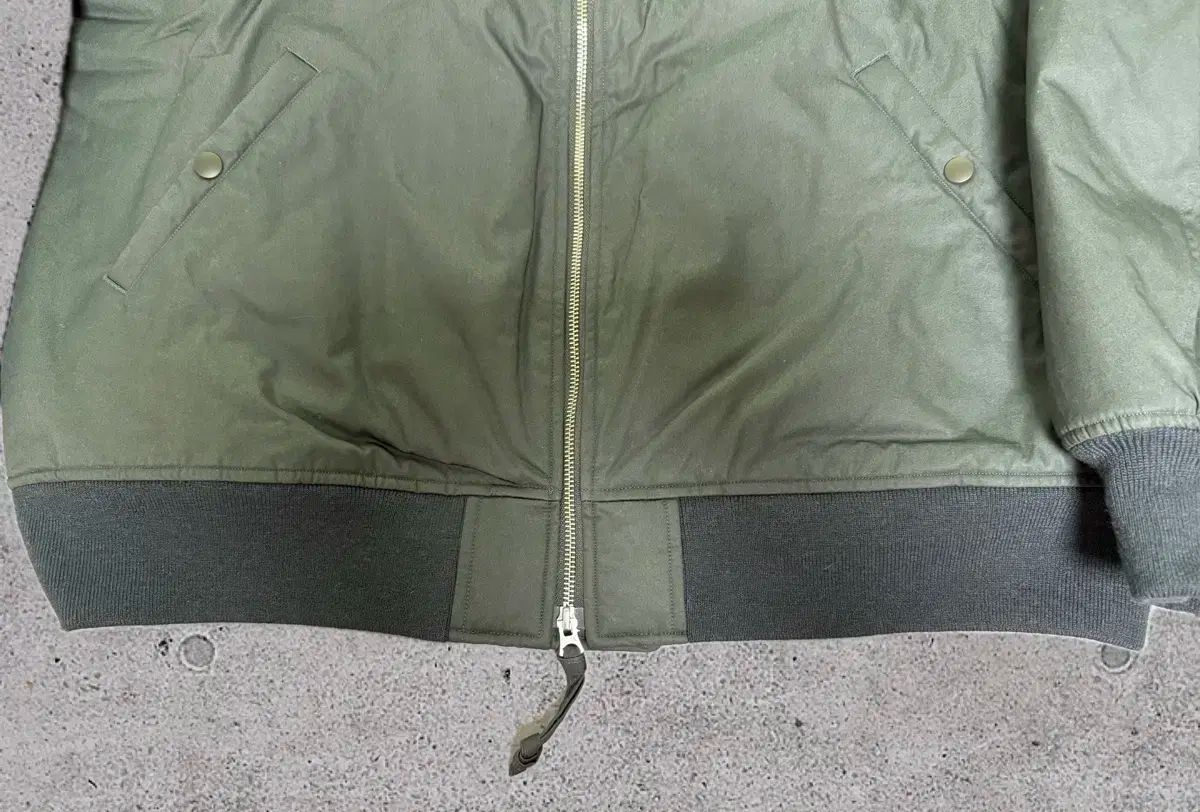 スタジャン モースグリン