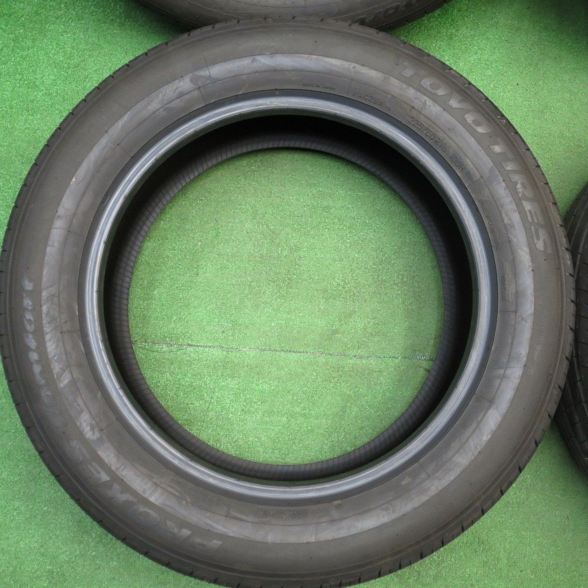 新車外し!24年☆225/60R18 トーヨー プロクセス Comfort タイヤ 新車外し!24年☆225/60R18 トーヨー プロクセス Comfort タイヤ