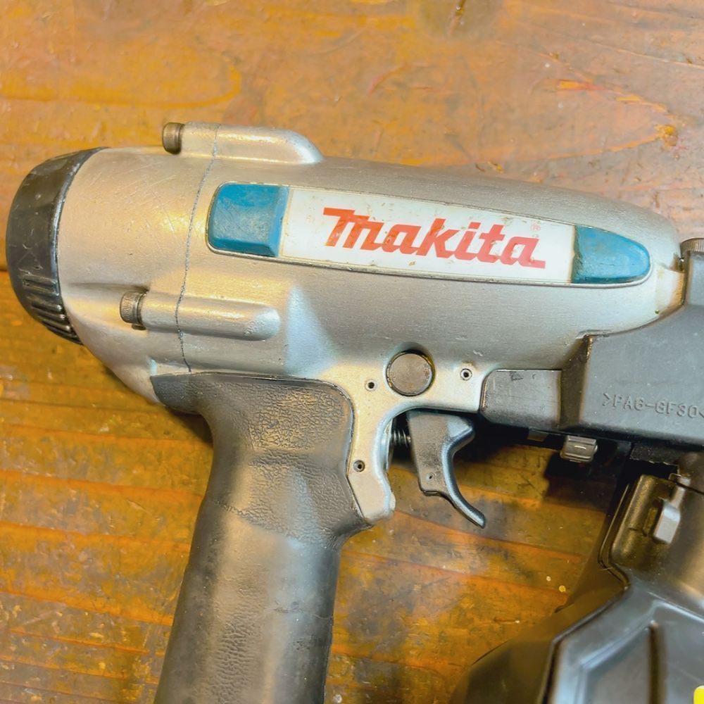 7日保証・整備済】消耗部品交換済♪マキタ makita 常圧 50mm 釘打ち機 AN504A 動作良好！ - メルカリ