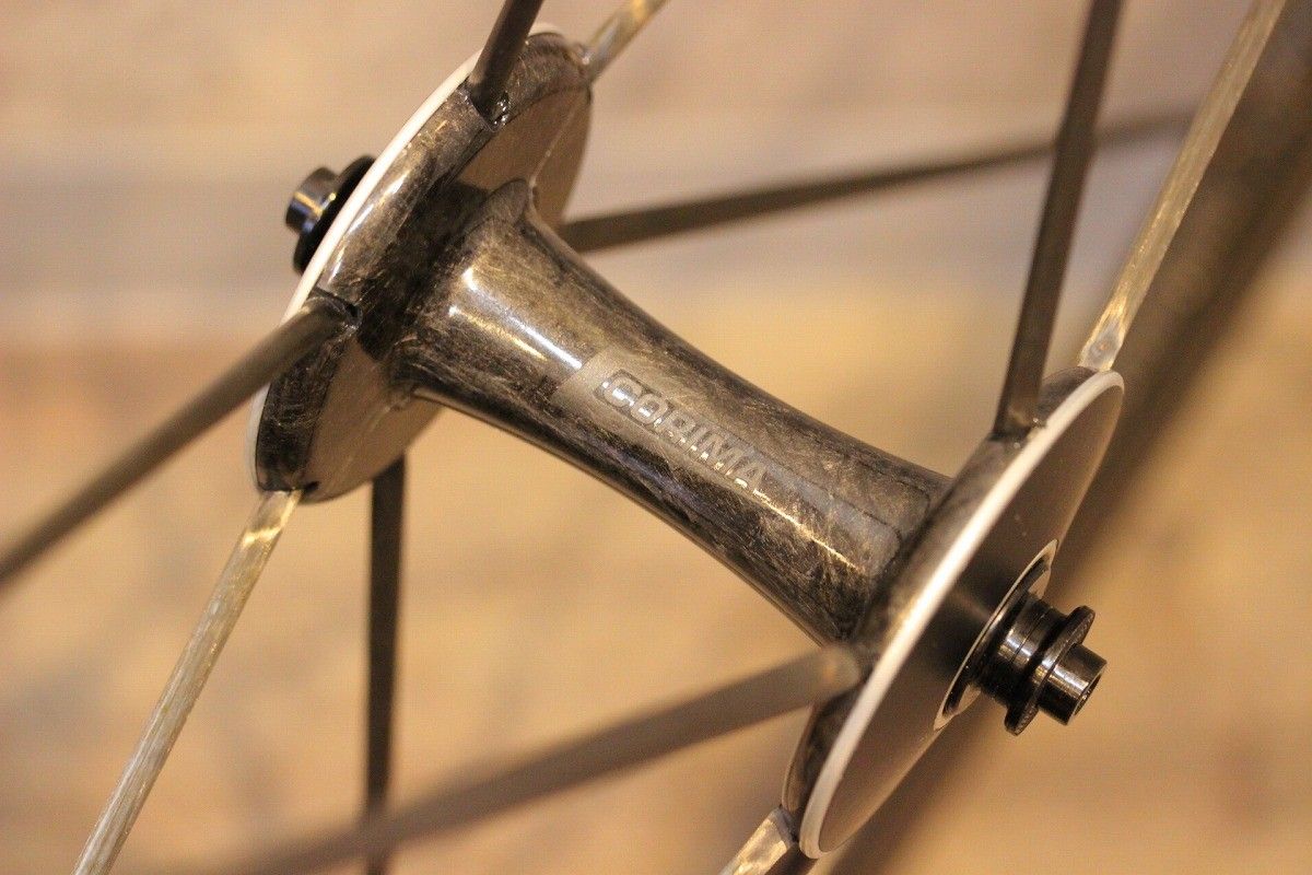 パーツ CORIMA AERO S+ EB14: Corima's Full Carbon Spoked Wheels Get More Aero, Plus