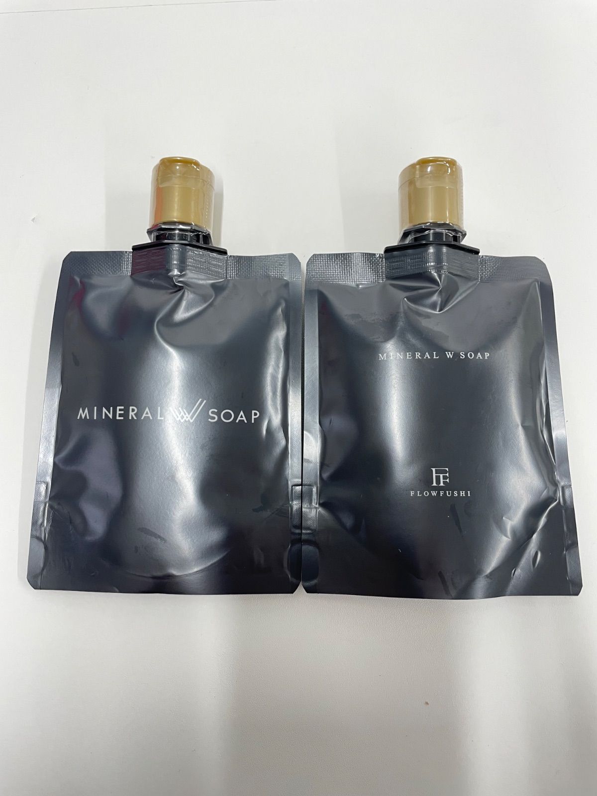J1897 K ワールド レップ サービス MINERAL W SOAP ミネラル W