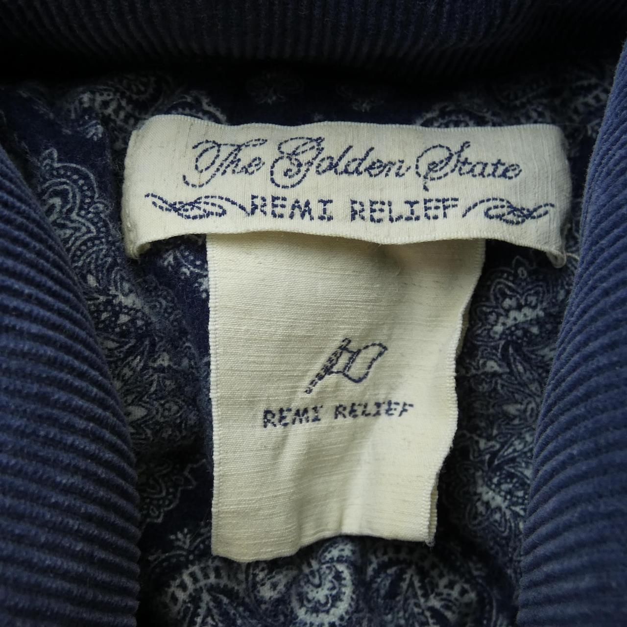 ダウンジャケット