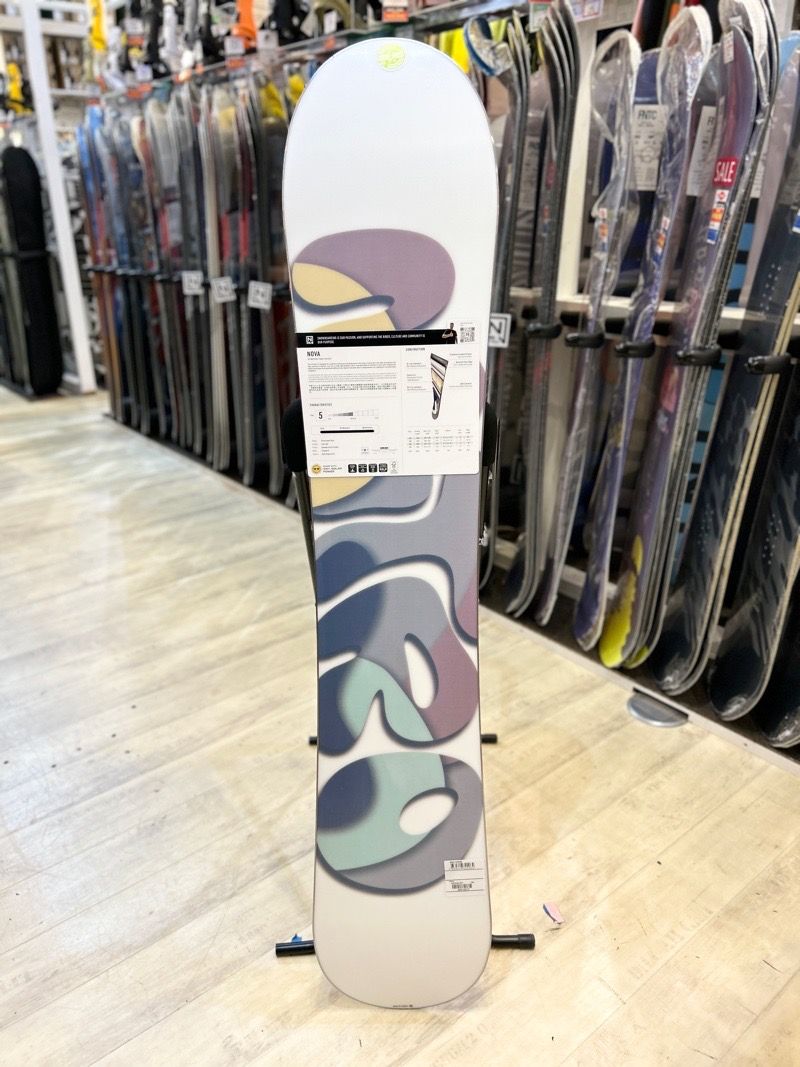 レディース スノーボード 板 144cm NITRO NOVA ナイトロ ノヴァ 25-26 オールラウンド カービング キャンバー