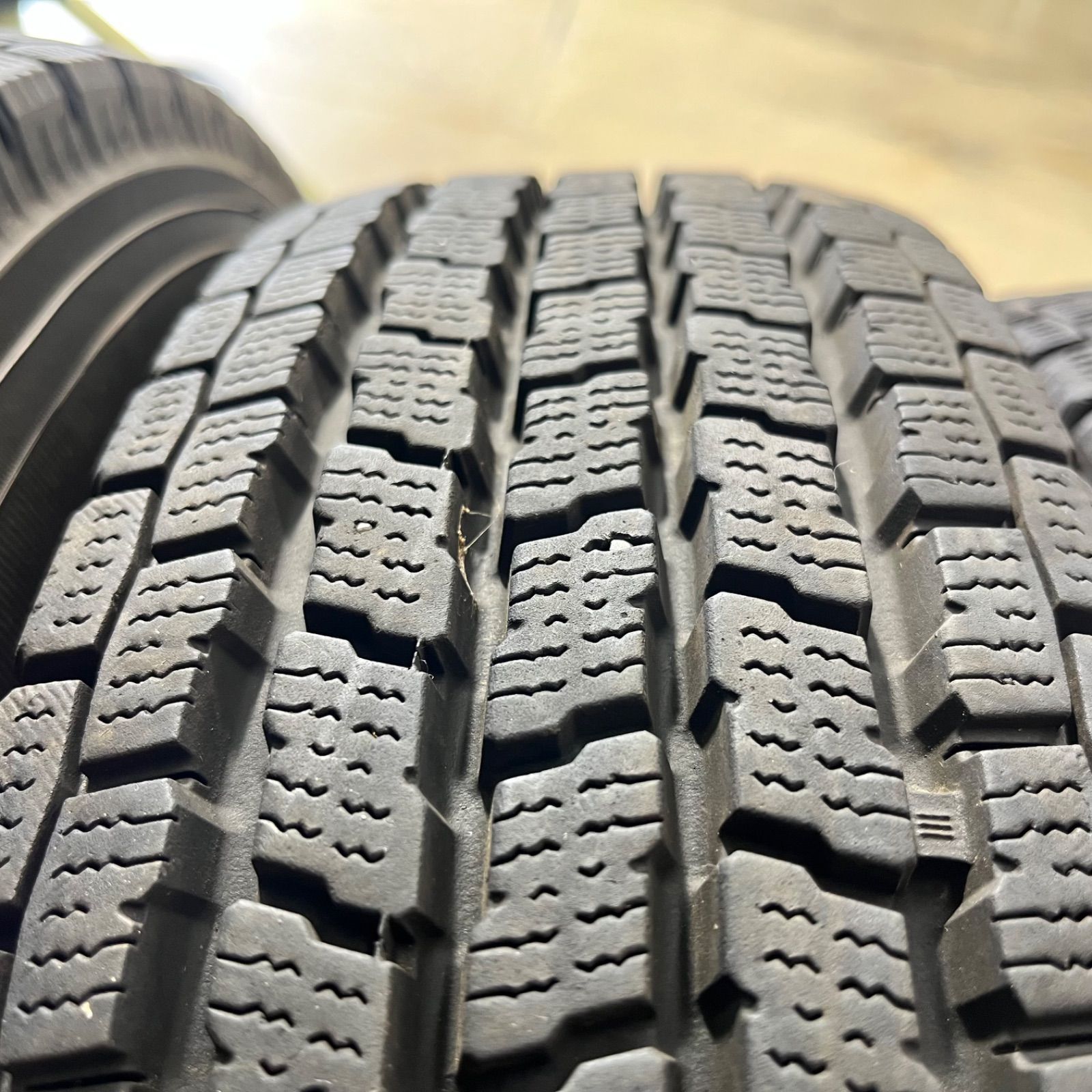 ハイゼット スタッドレスタイヤ