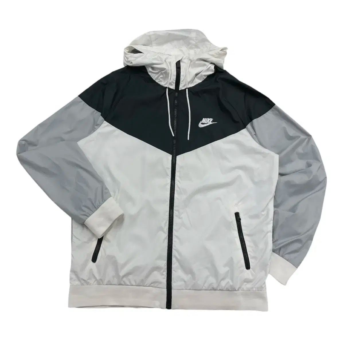 【雷市場（ポンジャン）商品韓国直送】 Nike(ナイキ） フード ウインドブレーカー L