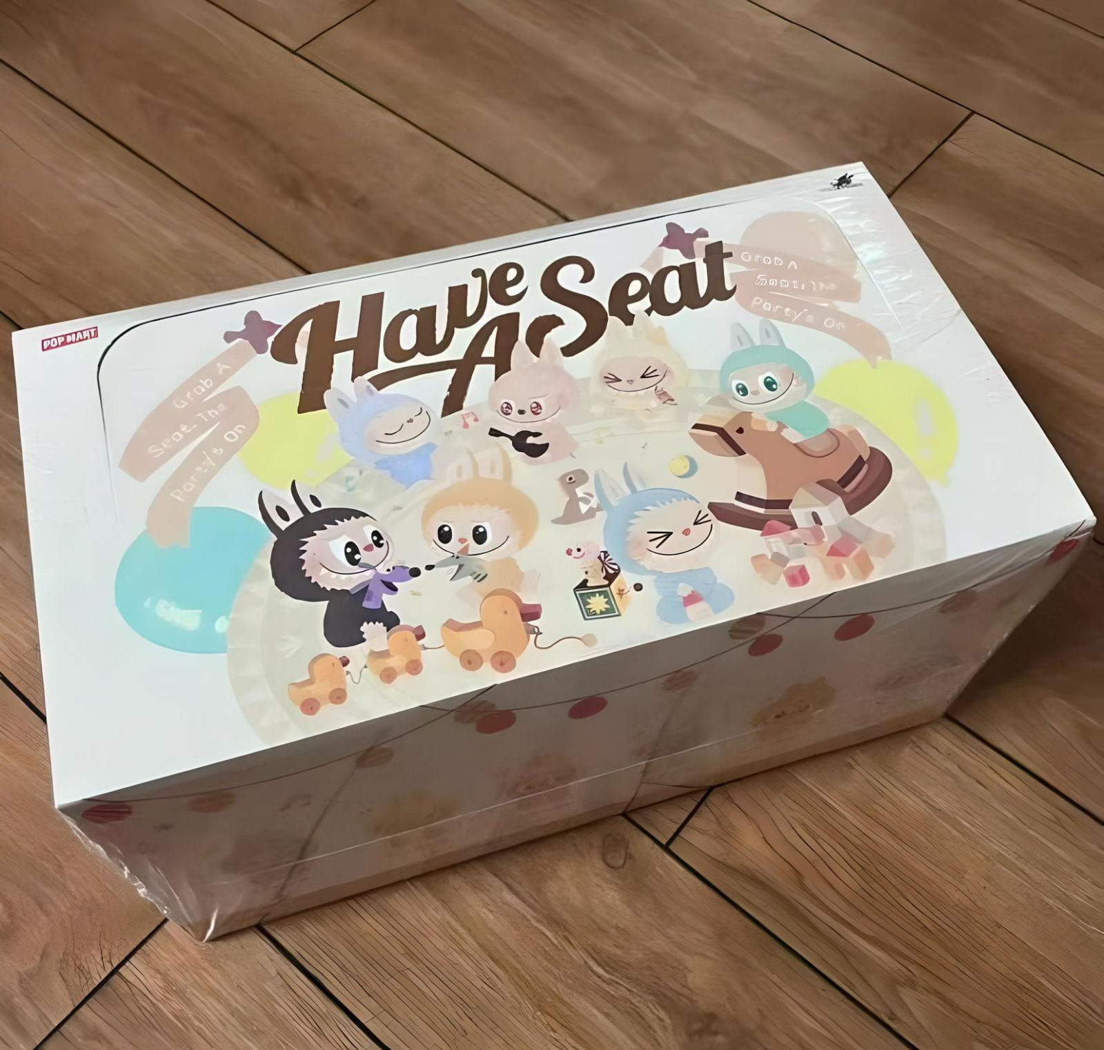 Labubu THE MONSTERS Have a seat 1BOX シュリンク付