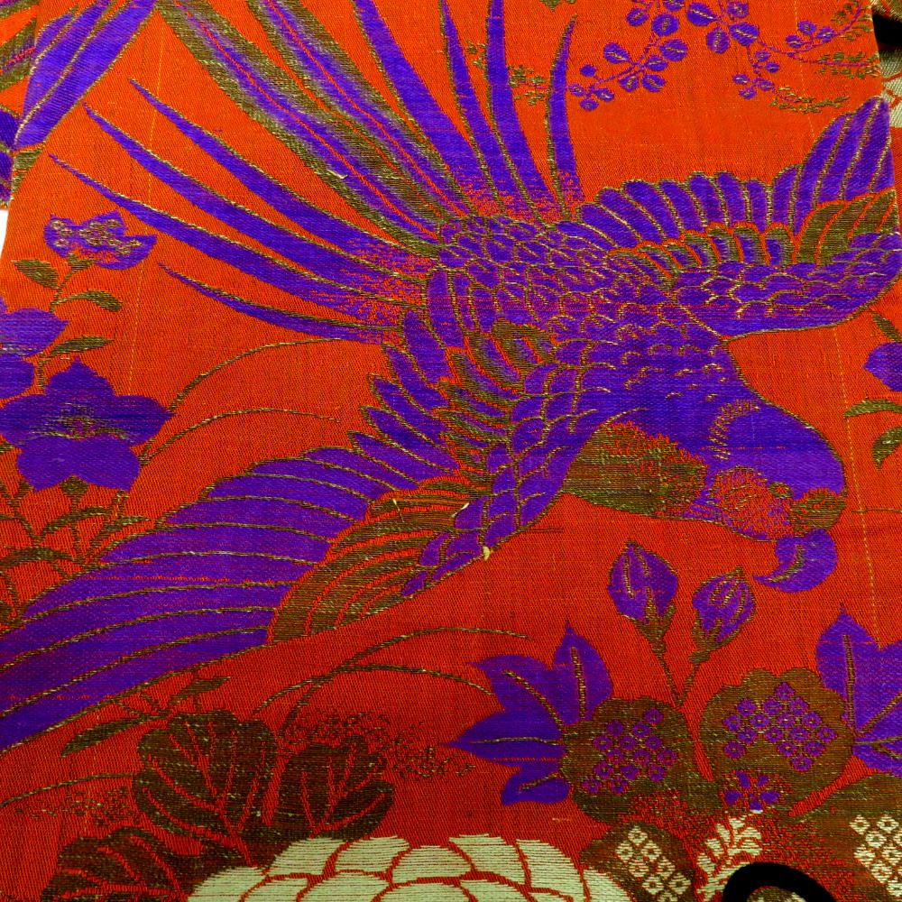 ベージュ 紫