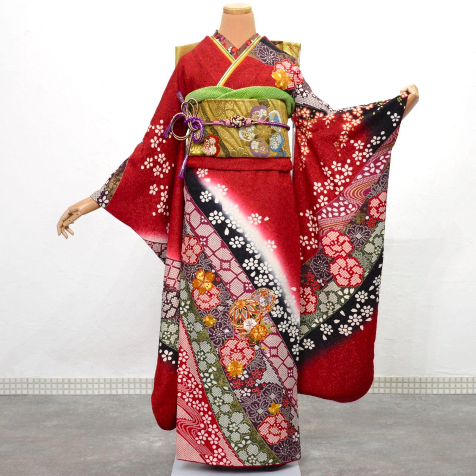 振袖フルセット、正絹振袖セット、パール加工 美品》正絹 振袖フルセット S〜Lサイズ 成人式 振袖セット 大胆柄 金駒