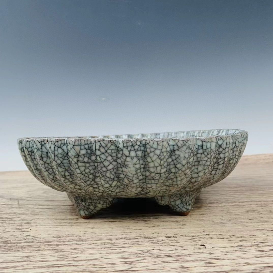 中国古美術・珍蔵珐琅彩粉彩陶磁器のペン立・書道品・純手描き・案頭