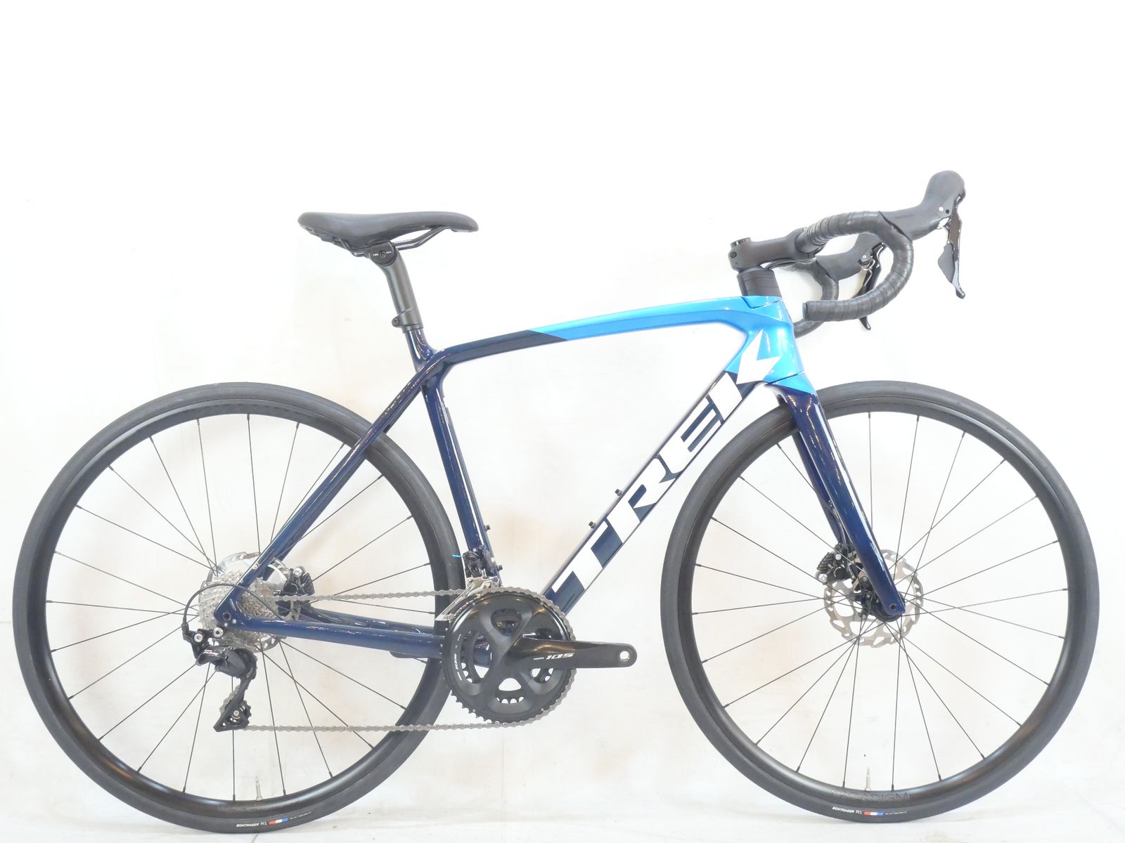 TREK トレック EMONDA SL5 DISC 2025年モデル ロードバイク | バイチャリ浦和ベース