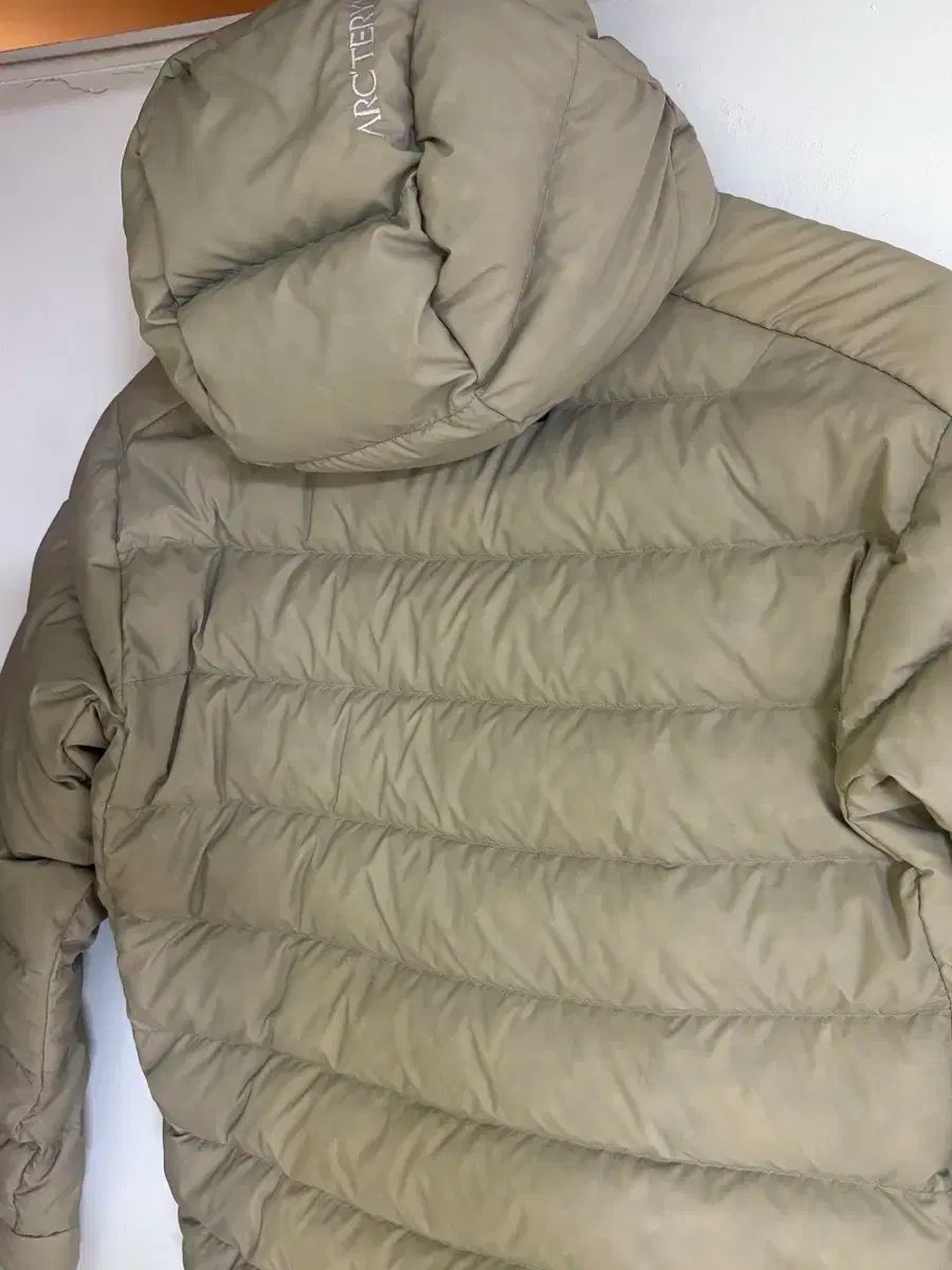ARC TERYX アークテリクス トリウム フーディー パーカー M ポリッジ