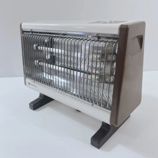 昭和レトロ　東芝電気ストーブ 昭和レトロ 東芝電気ストーブ SR-612 - メルカリ