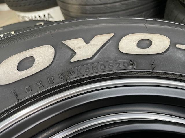 215|65R16 ホワイトレタータイヤセット