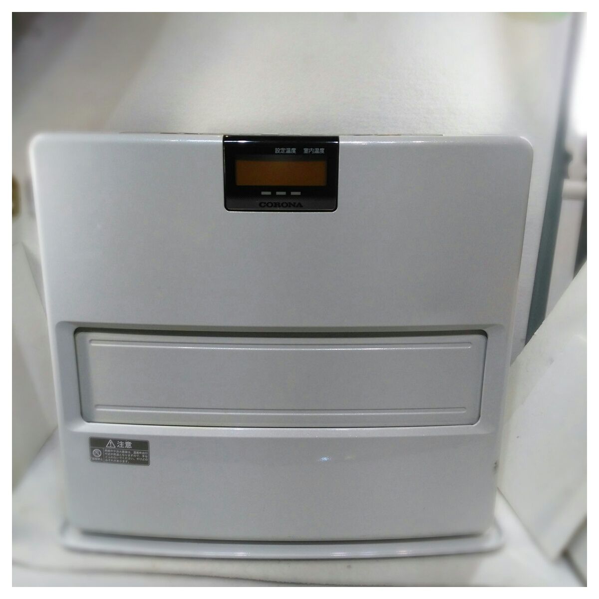 中古】本体のみ コロナ 石油ファンヒーター VXシリーズ パールホワイト 