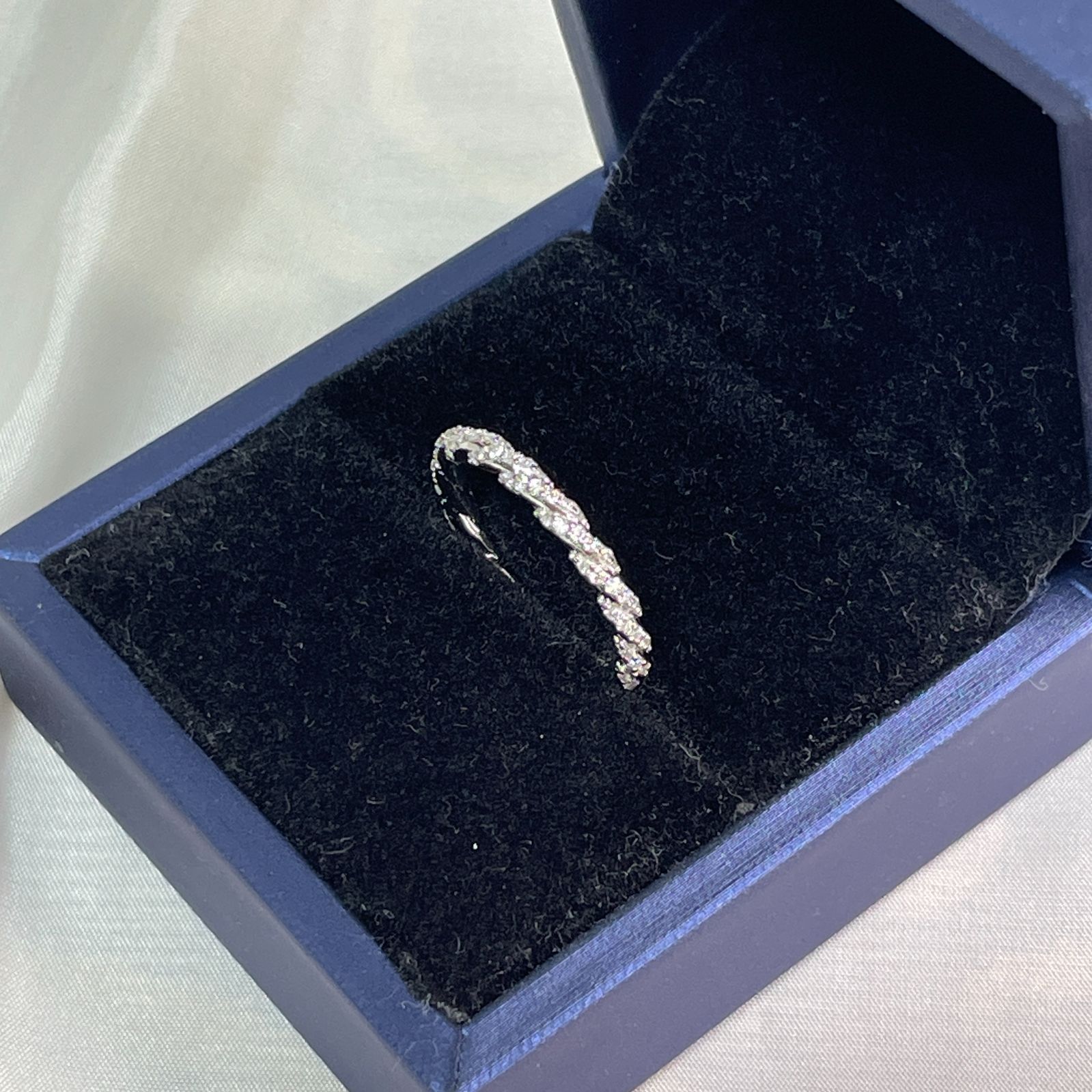 ホワイトジェイド エンジェル 天使 カーヴィング 天然石 ヒーリング