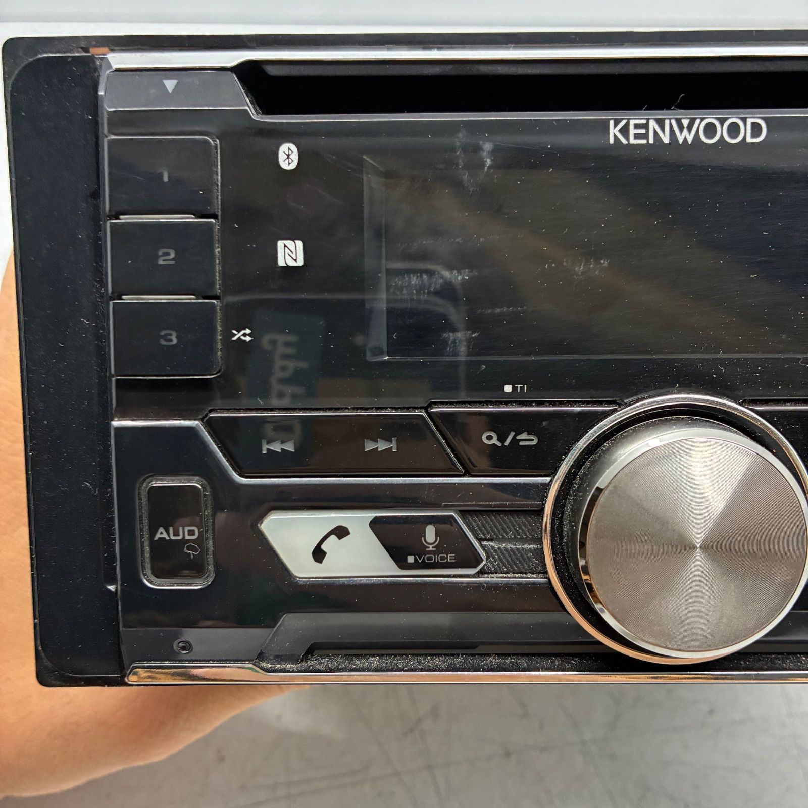 Y KENWOOD ケンウッド 2DIN DPX-U730BT カーオーディオ