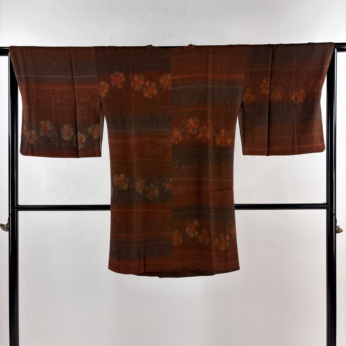 道行 身丈91cm 裄丈66cm M 和装コート 角衿 草花 横段 赤茶 正絹 秀品