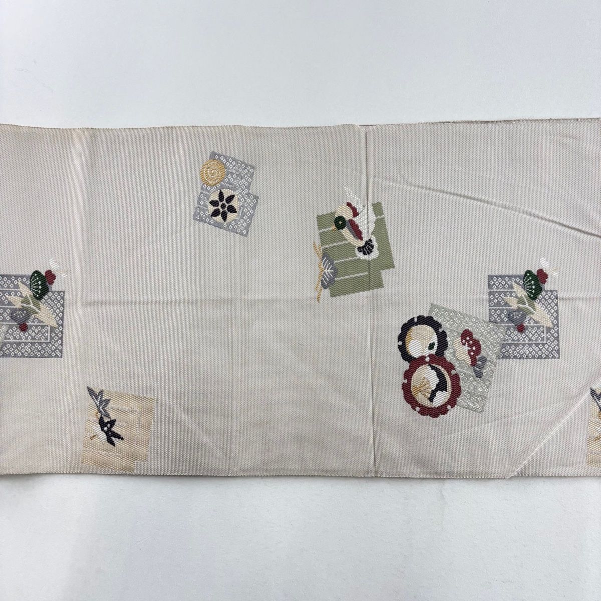 名古屋帯 優品 八寸名古屋帯 松葉仕立て 源氏香 松竹梅 刺繍