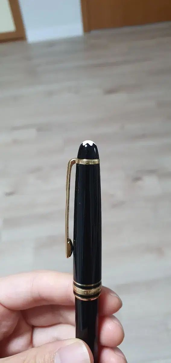 MONT BLANC マイスタシュトゥック ボールペン