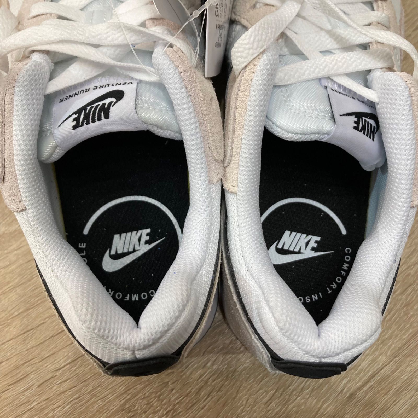 NIKE VENTURE RUNNER ナイキ ベンチャー ランナー - メルカリ