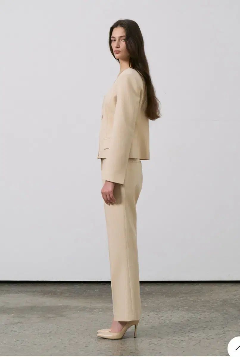 ネック ジャケット