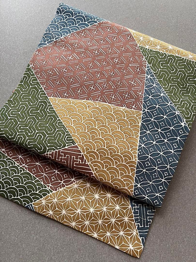 名古屋帯 紬 型染め 裂取りに古典模様