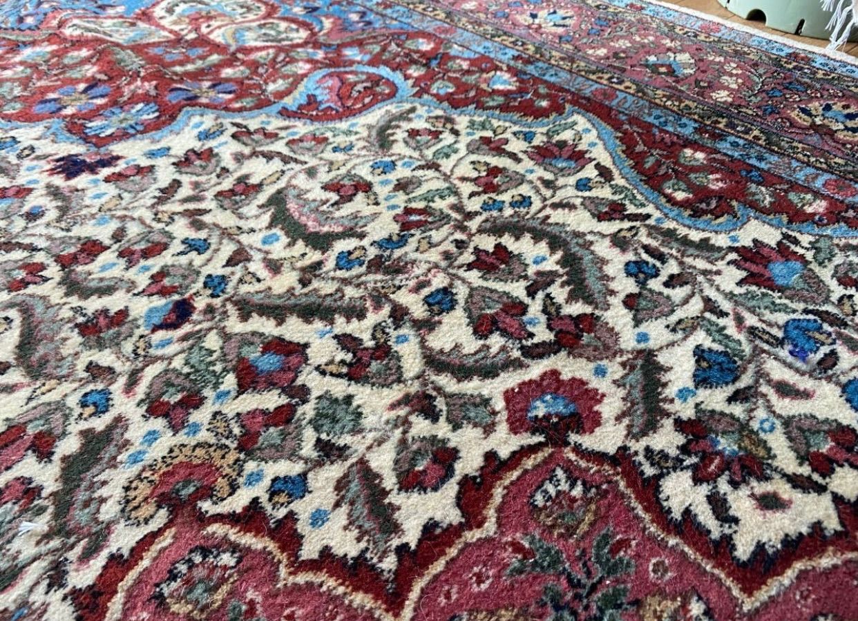 上絨毯700年の歴史イズニック柄皆様大満足のおすすめ絨毯