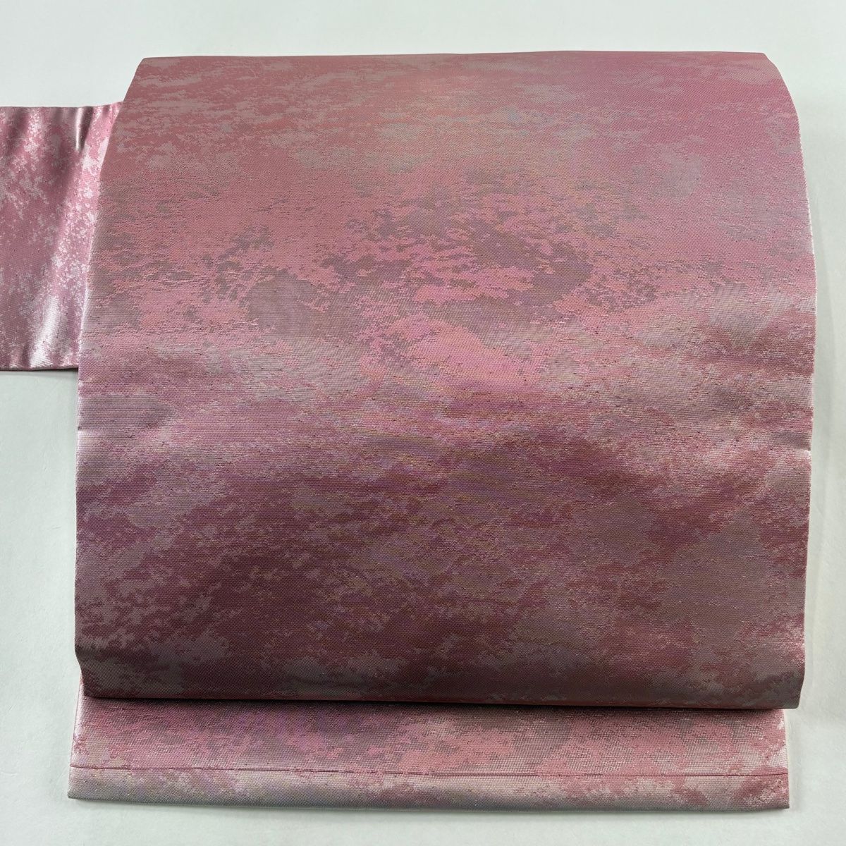 名古屋帯 美品 優品 山本唯与志 落款 関西仕立て 霞 箔 ピンク