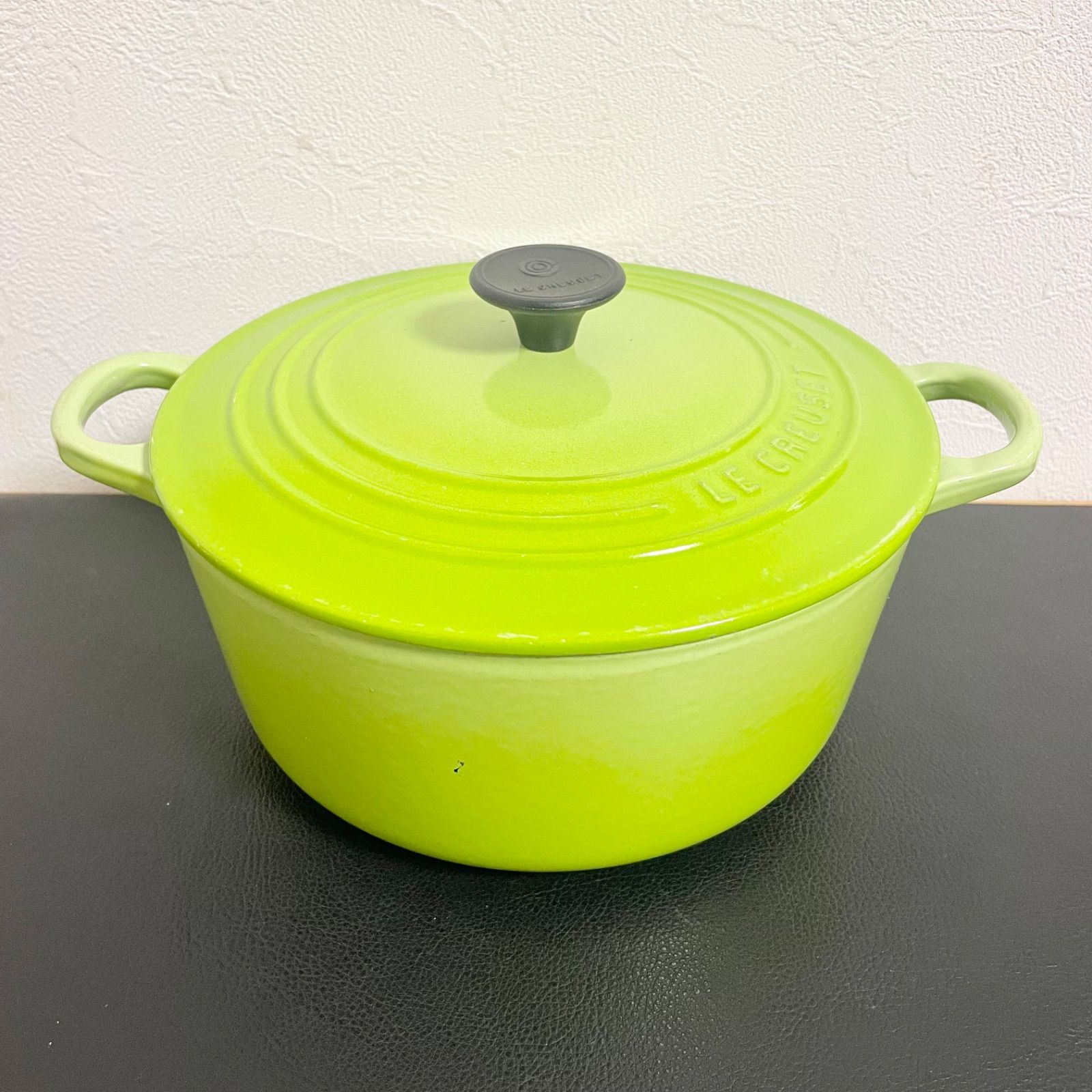 ル クルーゼ LE CREUSET ココット ロンド 黄緑 22cm