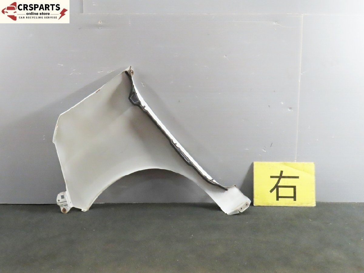 即決☆凹無 ムーヴラテ L550S 左フェンダー X05 クロ 純正 フロント