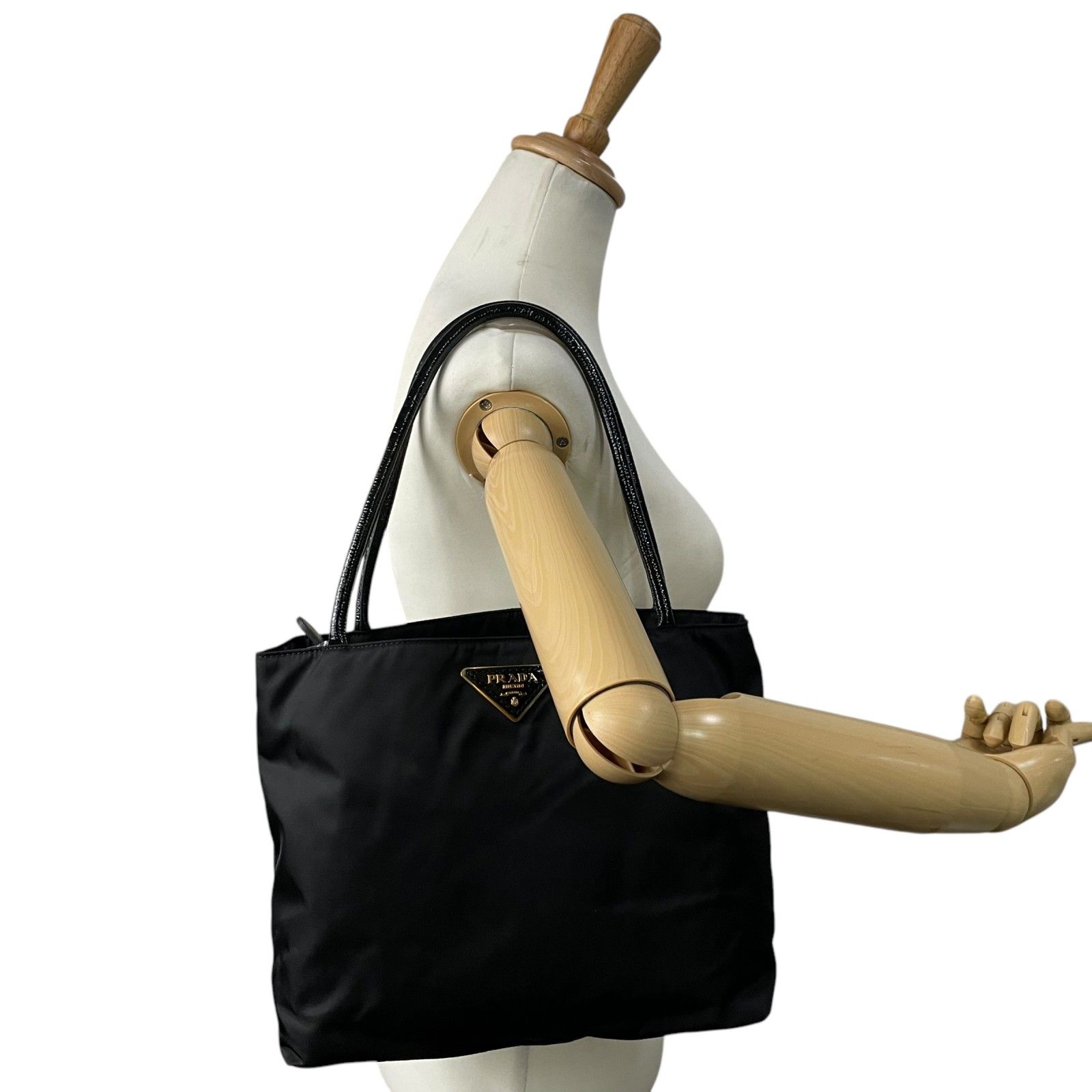 美品 プラダ PRADA トートバッグ 肩掛け可 ショルダーバッグ ナイロン  