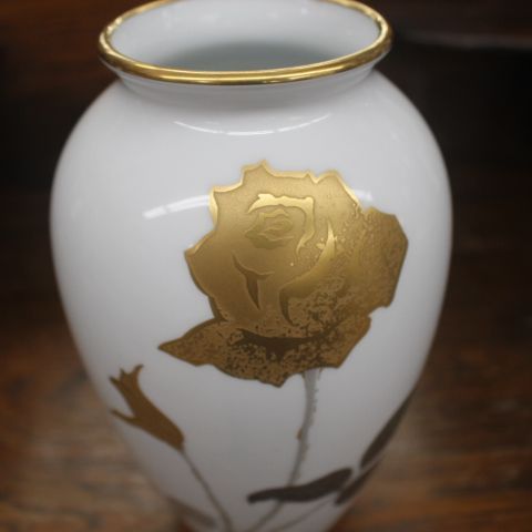 【極美品】 大倉陶園 カトレア 花瓶 OKURA 壺 金蝕 フラワーベース 金蝕バラ 36cm花器