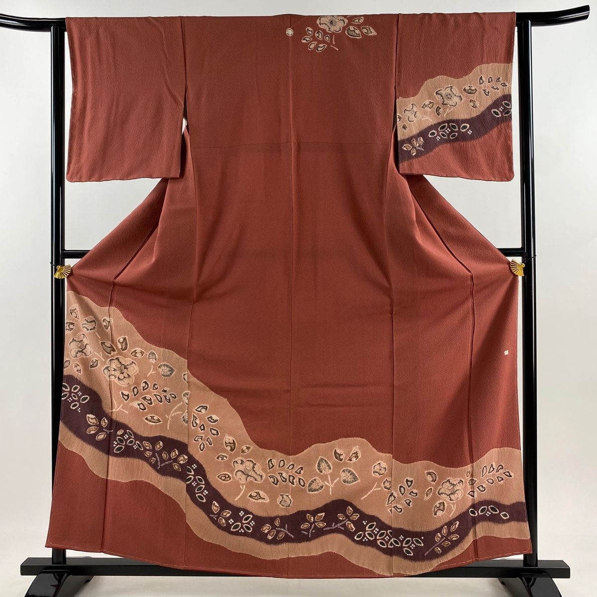 美品】 訪問着 身丈161cm 裄丈62.5cm S 袷 落款 草花 葉柄 絞り