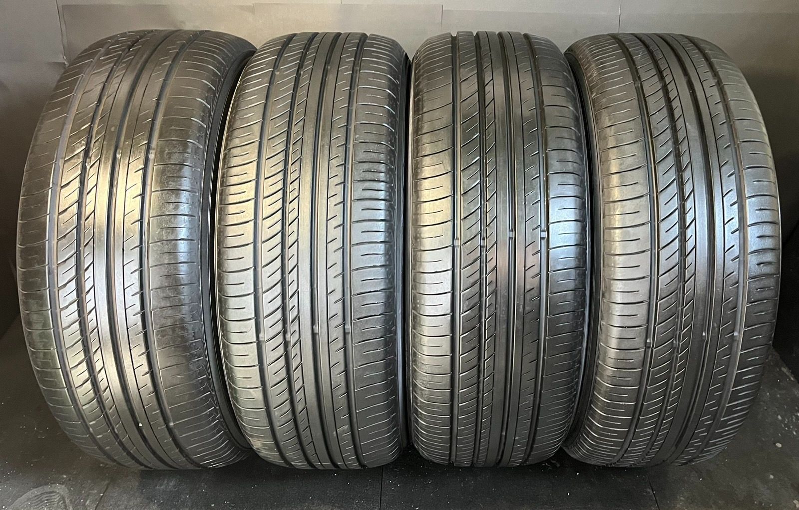 製 約9.1～9.8分山 ヨコハマ YOKOHAMA アドバン ADVANdB V552 225 55R18 4本 h_433