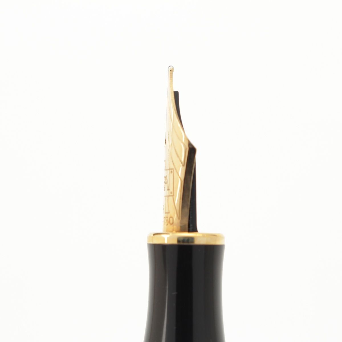 万年筆K18だと思います。 カランダッシュ ジュネーブコレクション ペン先K18 筆記用具 万年筆