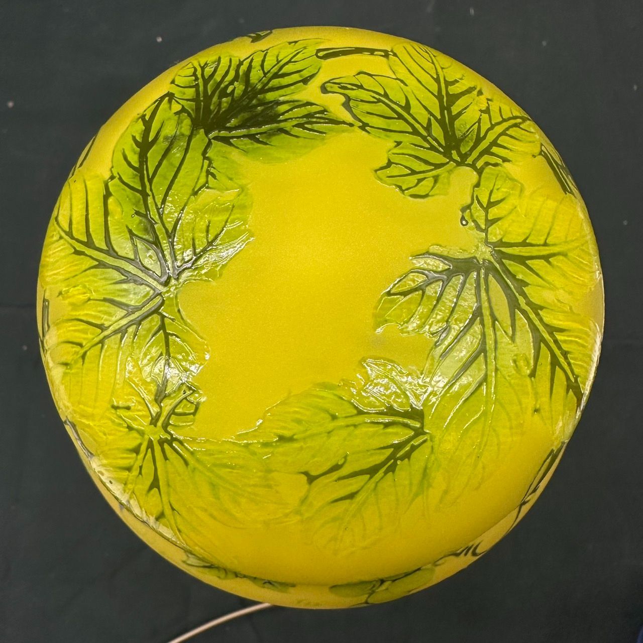 エミールガレ 真鍮台座 ランプ 1灯照明 カメオ彫り 被せガラス 高さ