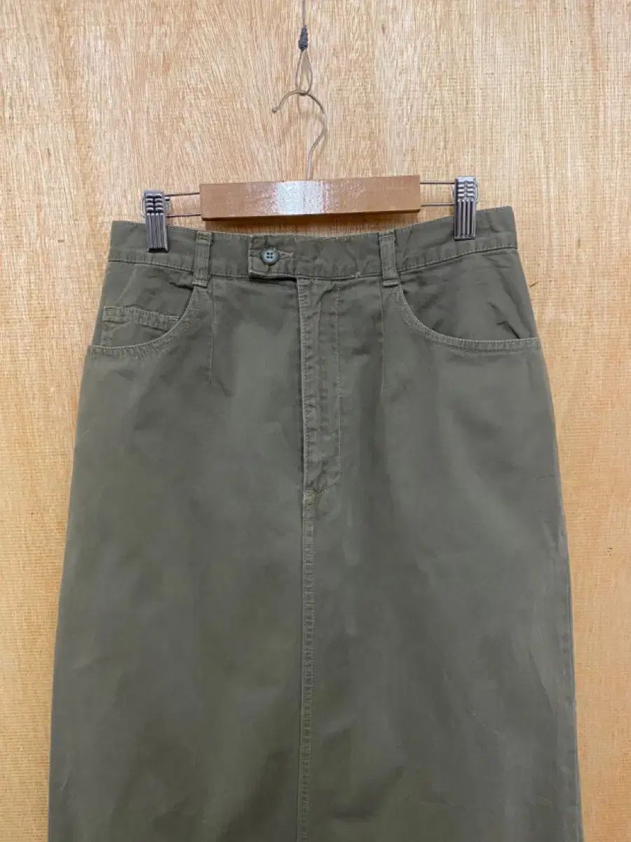L BEAN