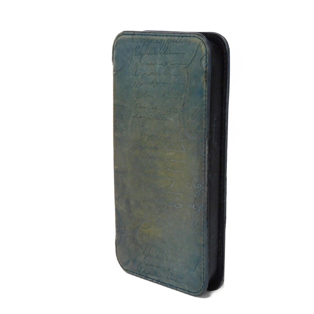 Berluti ベルルッティ スクリットレザー iPhone 14 Pro Max フォリオ ヴェネチア カーフ ブルー ブラック 手帳型 iPhoneケース カリグラフィ ストーンデニム スマホケース