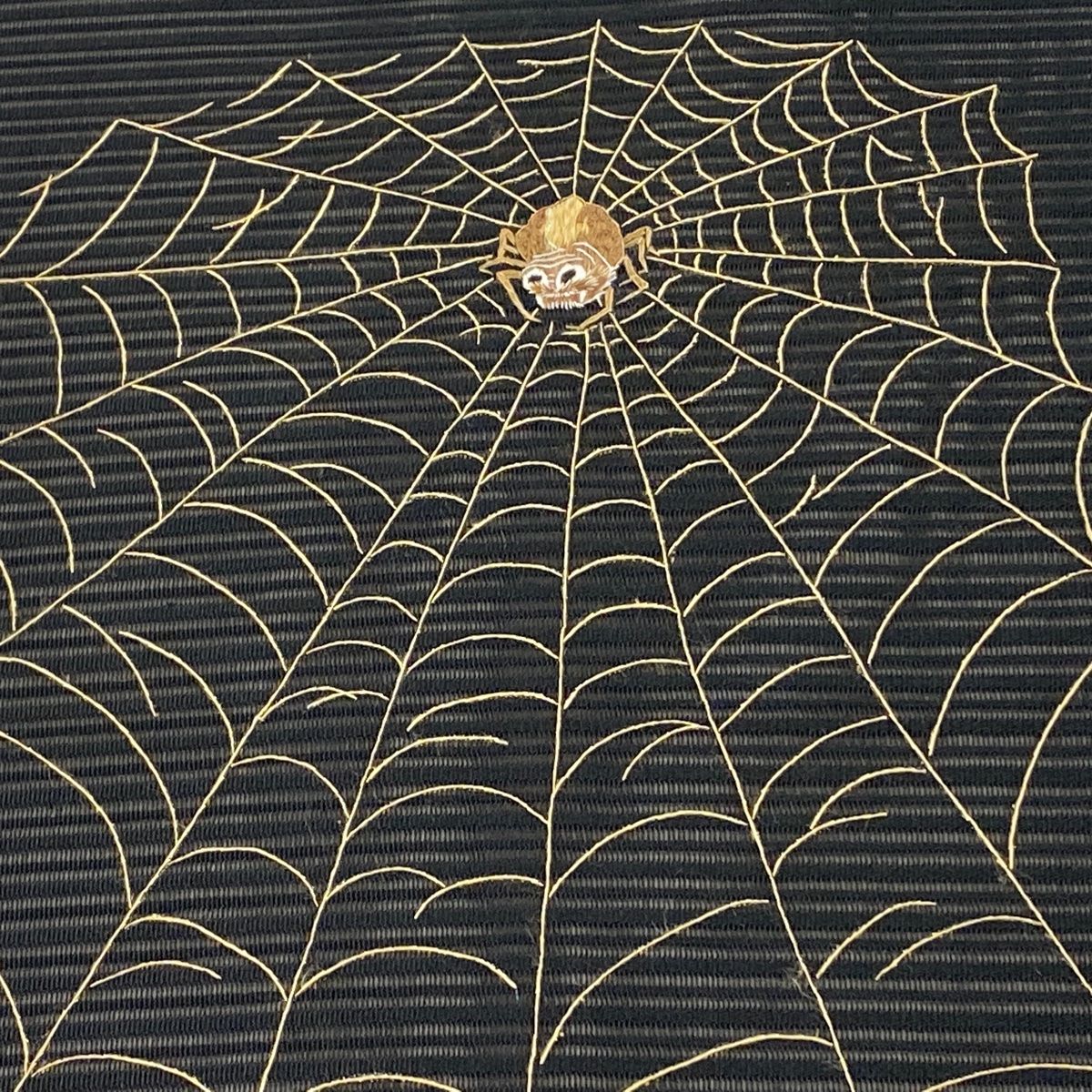 名古屋帯　クモの巣　蜘蛛　手刺繍　お仕立て上がり　逸品　♯7515